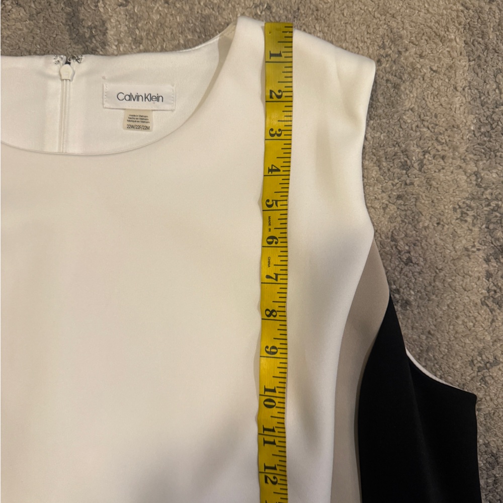 Calvin Klein Black and White Colorblock Midi Sheath Dress - Picture 6 of 7